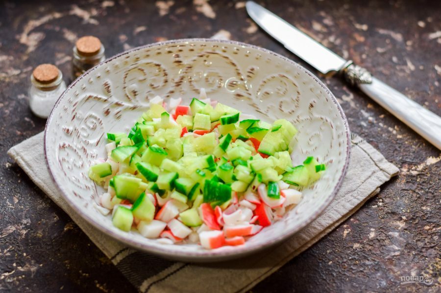 Салат с крабовыми палочками без майонеза