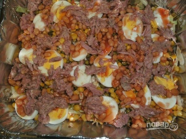 Салат с кукурузой и капустой