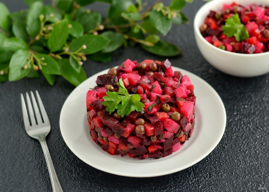 Винегрет с огурцами и свежим горошком